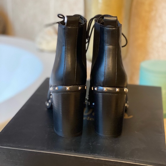 NEW CHARLES by Charles David Booties - Picture 5 of 11